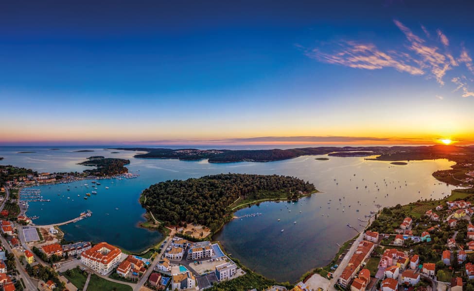 Blick auf Medulin und den Süden Istriens während eines Sommerurlaubs